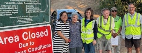 Grande Vista neighborhood volunteers
